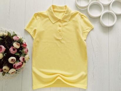 8,9 років, зріст 128,134 Нове жовте поло дівчинці